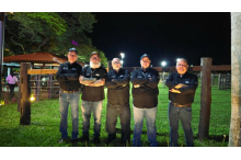 Antônio Lemes, Gordo, Paulo Horto, Maurício Bueno e Carlota no 5º Fêmeas Gran Reserva - Sino Agropecuária 