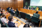 CNA reúne diplomatas para explicar sistema sanitário das carnes brasileiras