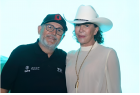 Sunset Mônica oferta aspirações, embriões e sêmen no stand do Grupo Mônica durante a Expoinel 2026
