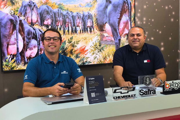 Os Leilões São Pedro, promovidos pela São Pedro Agropecuária, encerraram a programação com forte movimentação comercial nas duas etapas dedicadas à genética leiteira.